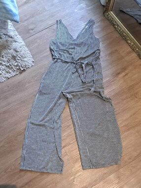 Max Studio Black & White Striped V-Neck Wide-Leg Jumpsuit